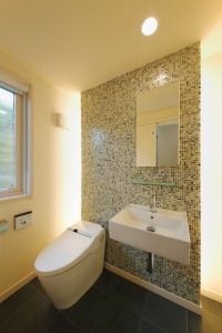 横浜　タンクレス　トイレ　交換